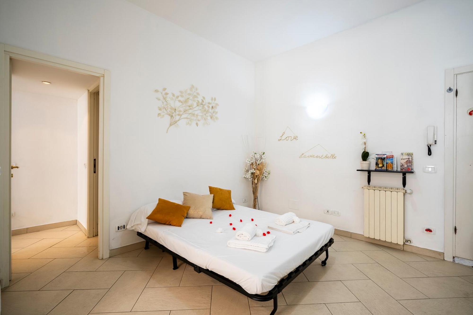 Chic House In Centro Storico Apartment Firenze Bagian luar foto